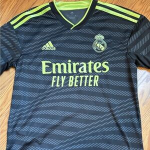 22/23 Adidas Real Madrid Third Jersey Men’s size Small